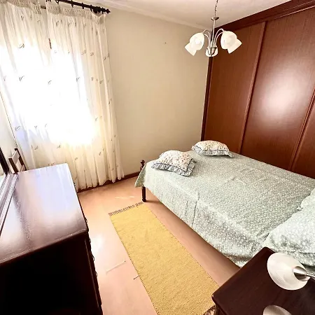 Cozy T2+1 2 Minutes From The Beach